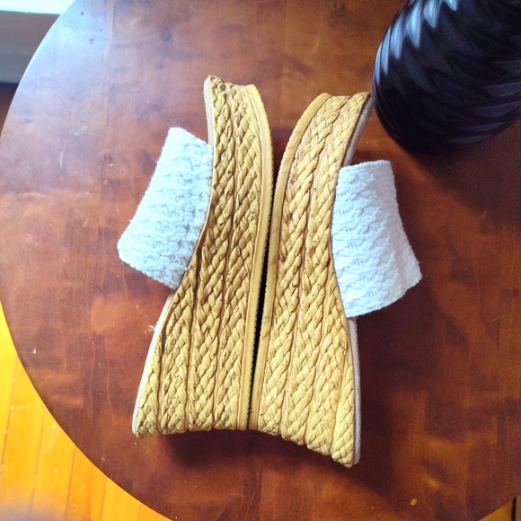 Sbicca Vintage Collection platform slide - Picture 3 of 5